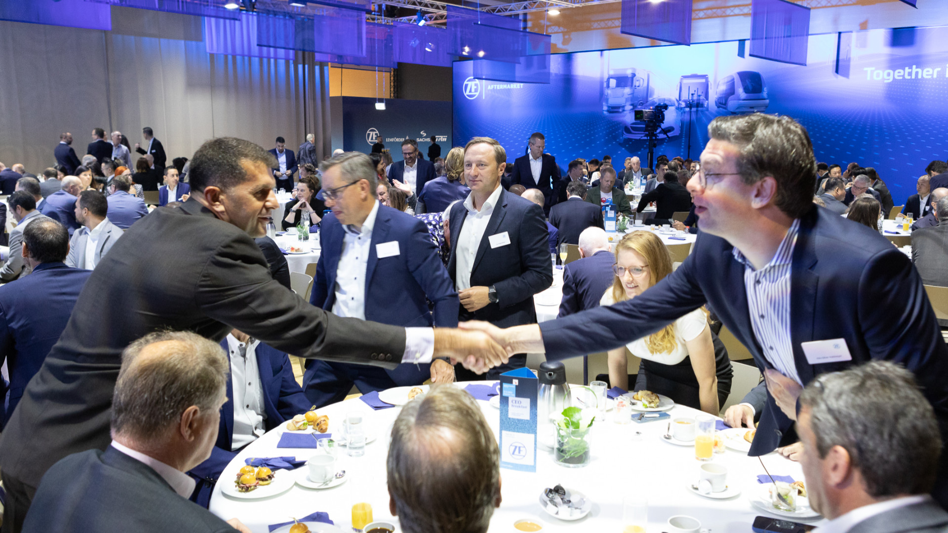 Networking at Automechanika