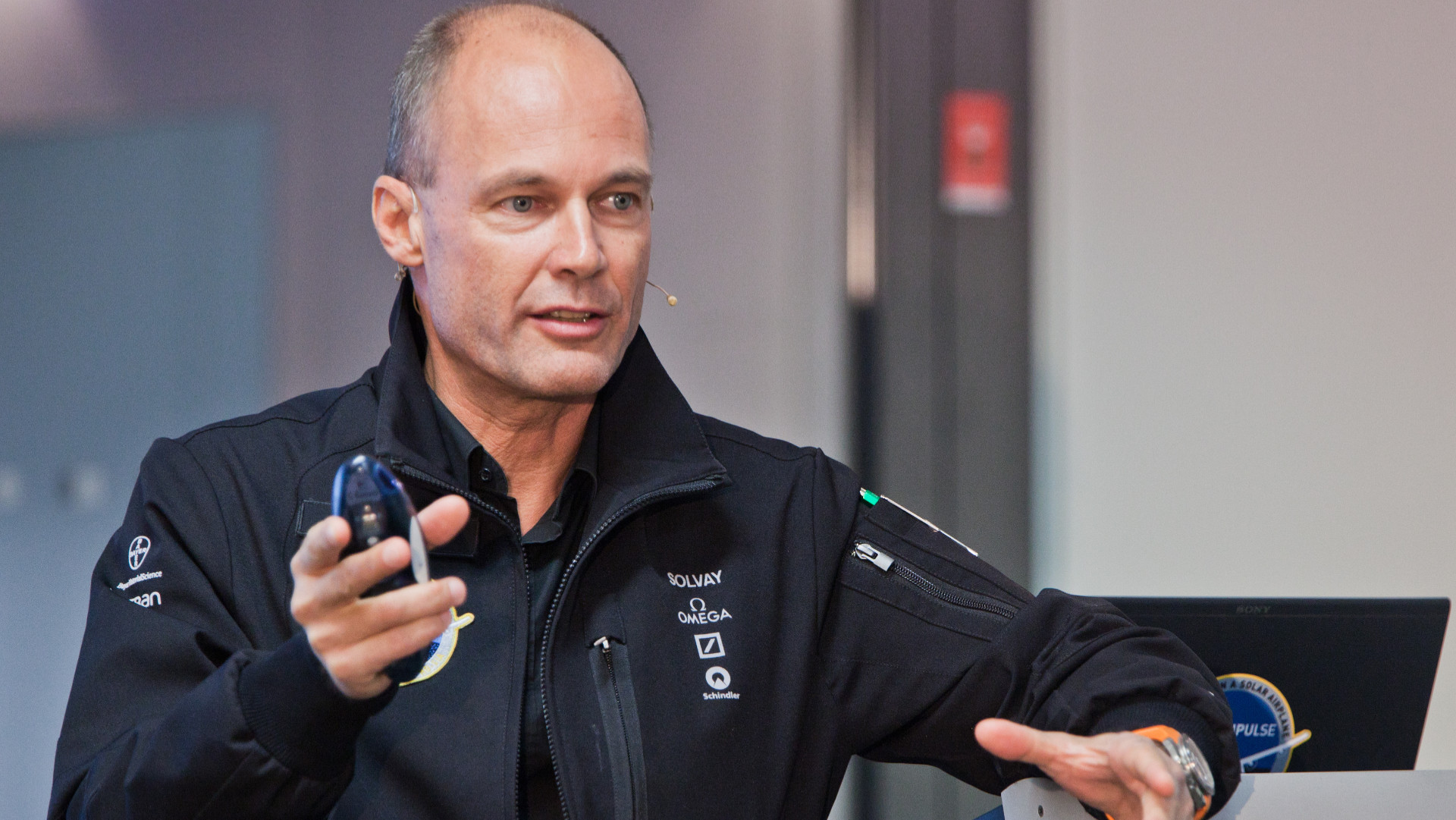Dr. Bertrand Piccard
